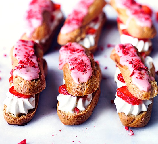 Strawberry Eclair Recipe