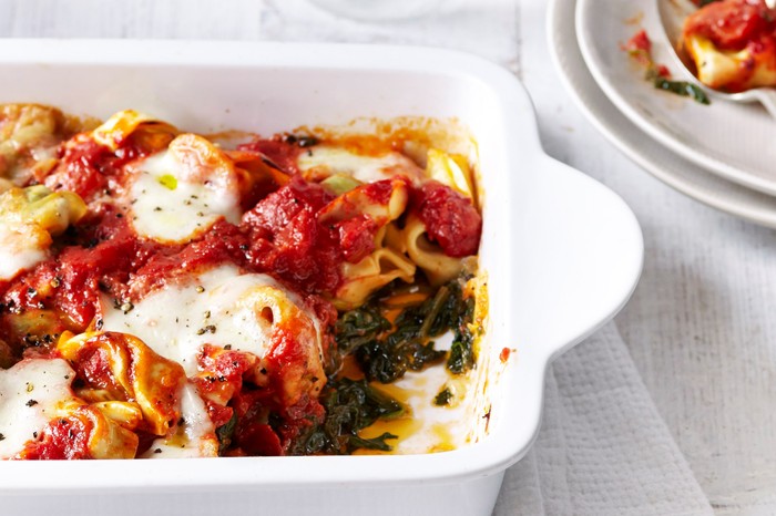 Baked Tortellini Recipe with Spinach and Chilli