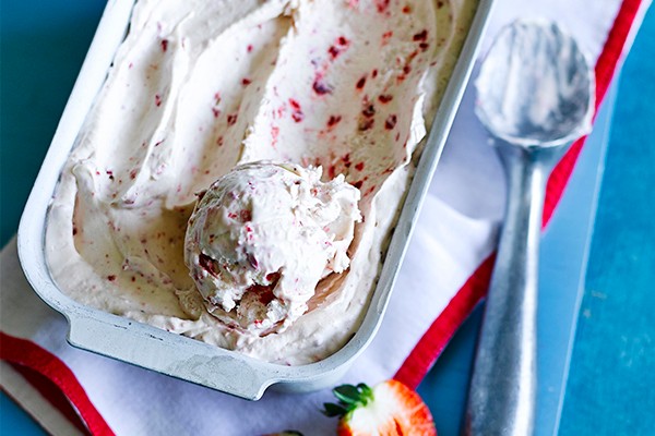 Homemade Strawberry Ice Cream Recipe