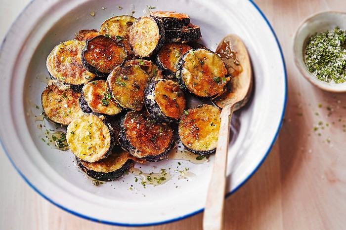 Aubergine slices with thyme and honey vinaigrette