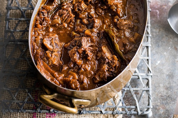 Tuscan slow-cooked shin of beef with Chianti