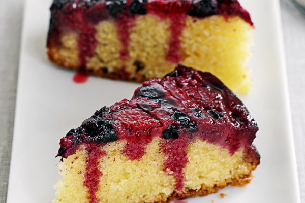 Berry Upside Down Cake Recipe