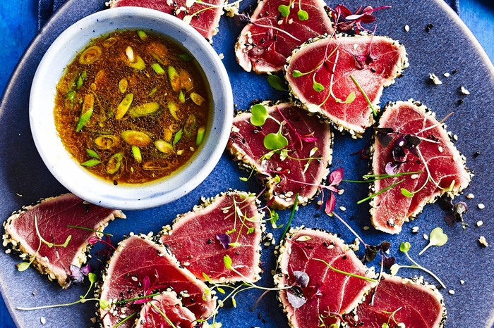 Seared tuna tataki