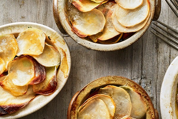 Mini lamb hotpots