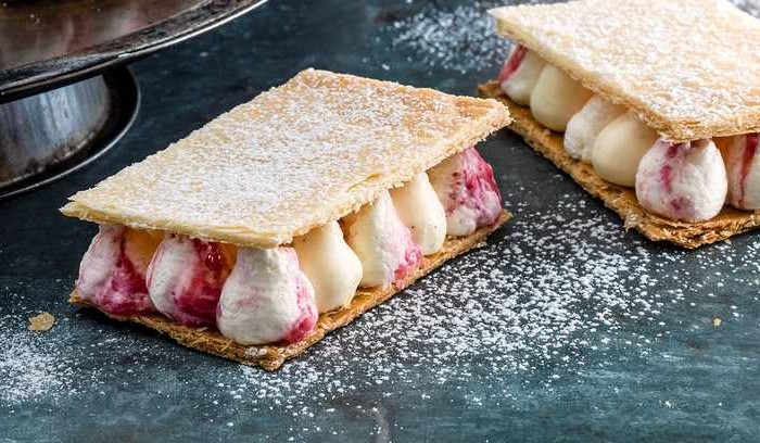 Rhubarb and custard slice recipe