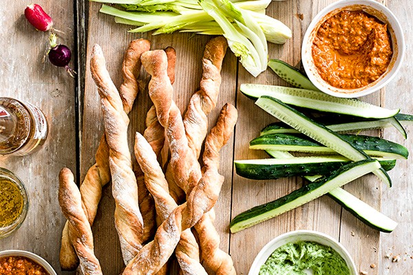 Vegetarian Dip Recipes With Homemade Breadsticks