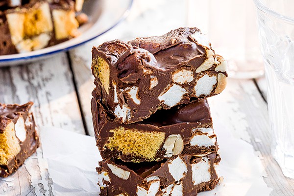 Honeycomb Rocky Road Recipe with Peanuts Honeycomb Rocky Road Recipe with Peanuts