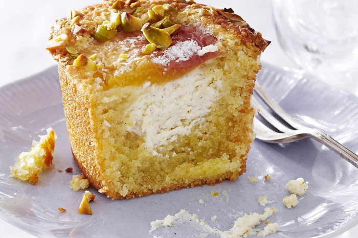 Peach Friands Recipe with Pistachio