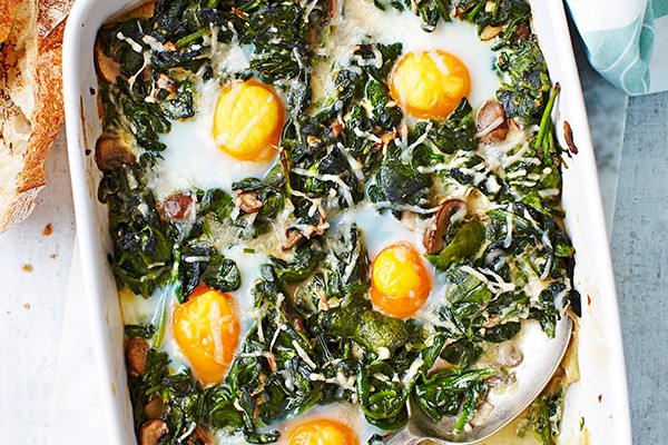 Baked eggs with spinach