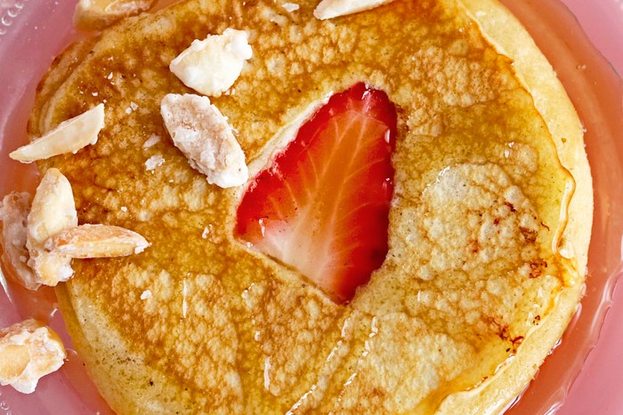 Strawberry Pancakes With Amaretto Syrup And Sugared Almonds