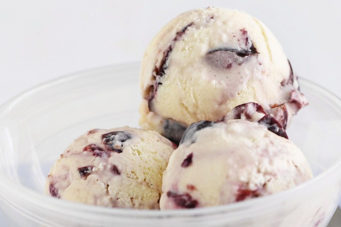 Cherry ripple ice cream