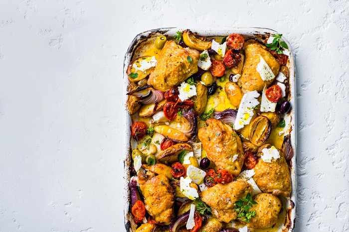 Mediterranean chicken traybake