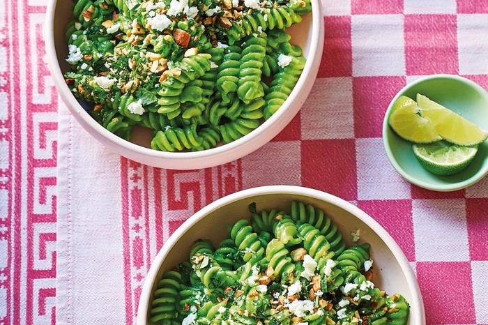 40 Dairy-Free Recipes Avocado and Spinach Fusilli in Two Bowls