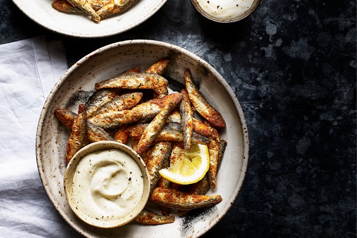 Devilled Whitebait with Roasted Garlic Mayo