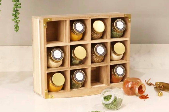 Dunelm acacia spice rack