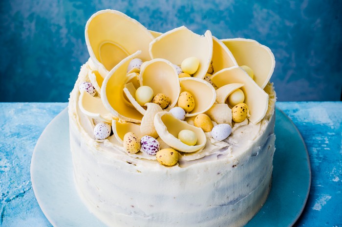 White Chocolate Easter Cake Recipe