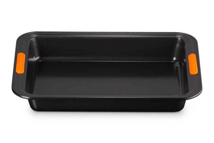 Le Creuset rectangular cake tin Le Creuset rectangular cake tin