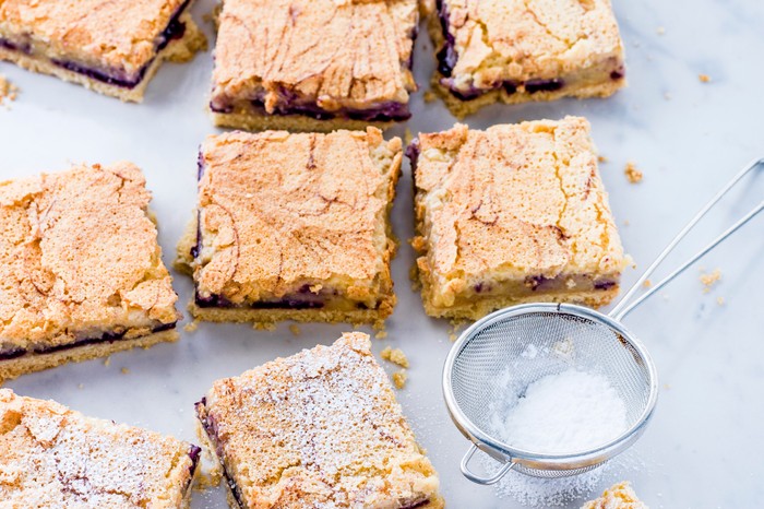 Lemon and Blueberry Tray Bake Recipe