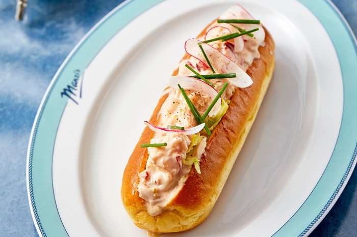 Bateman's lobster roll