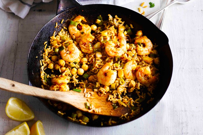 Moroccan Prawns with Rice and Chickpeas in a Frying Pan