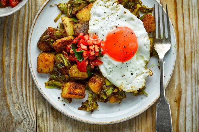 Curried leek and potato hash