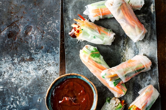 Vietnamese Summer Rolls Recipe with Chicken