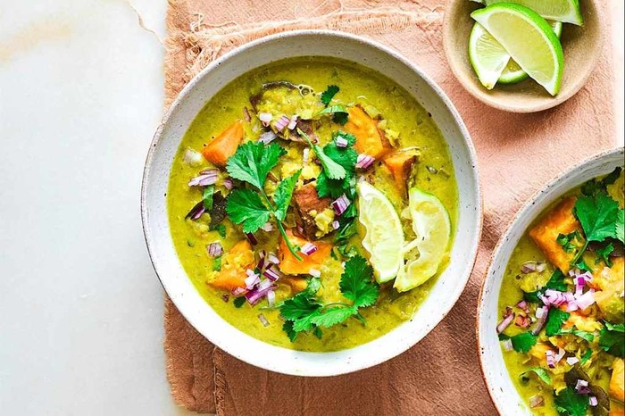 Sweet potato and lentil curry