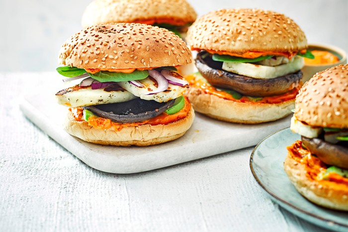 Mushroom and Halloumi Burger Recipe