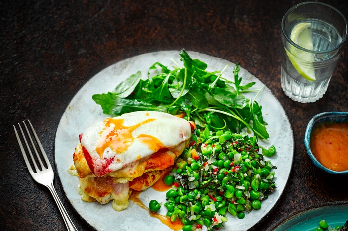 Peri Peri Chicken with Mozzarella and Macho Peas