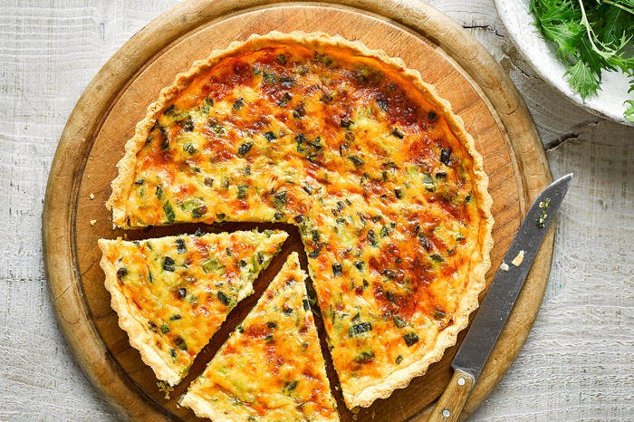 OLI_2020-EasterIssue_Everyday-Cheese+OnionQuiche_02920