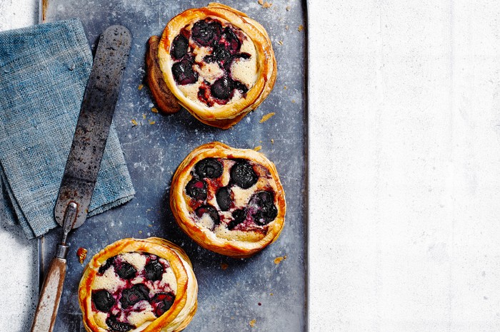 Almond Frangipane Recipe with Cherries Almond Frangipane Recipe with Cherries