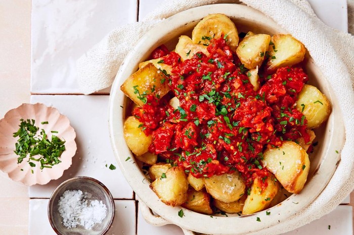 Easy Patatas Bravas Recipe