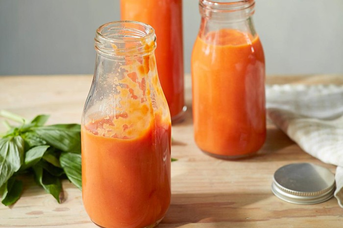 two bottles of tomato pasta