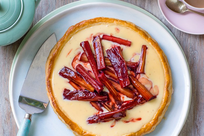 Rhubarb and custard tart Rhubarb Puff Pastry Tart with Custard