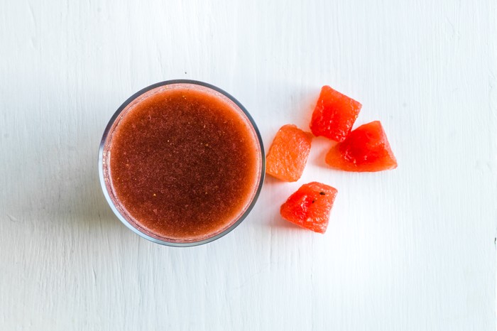 Strawberry Smoothie Recipe With Watermelon, Pomegranate and Banana Strawberry Smoothie Recipe With Watermelon, Pomegranate and Banana