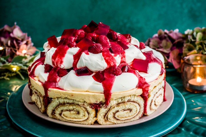 Berry Cheesecake Trifle Recipe with Sherry